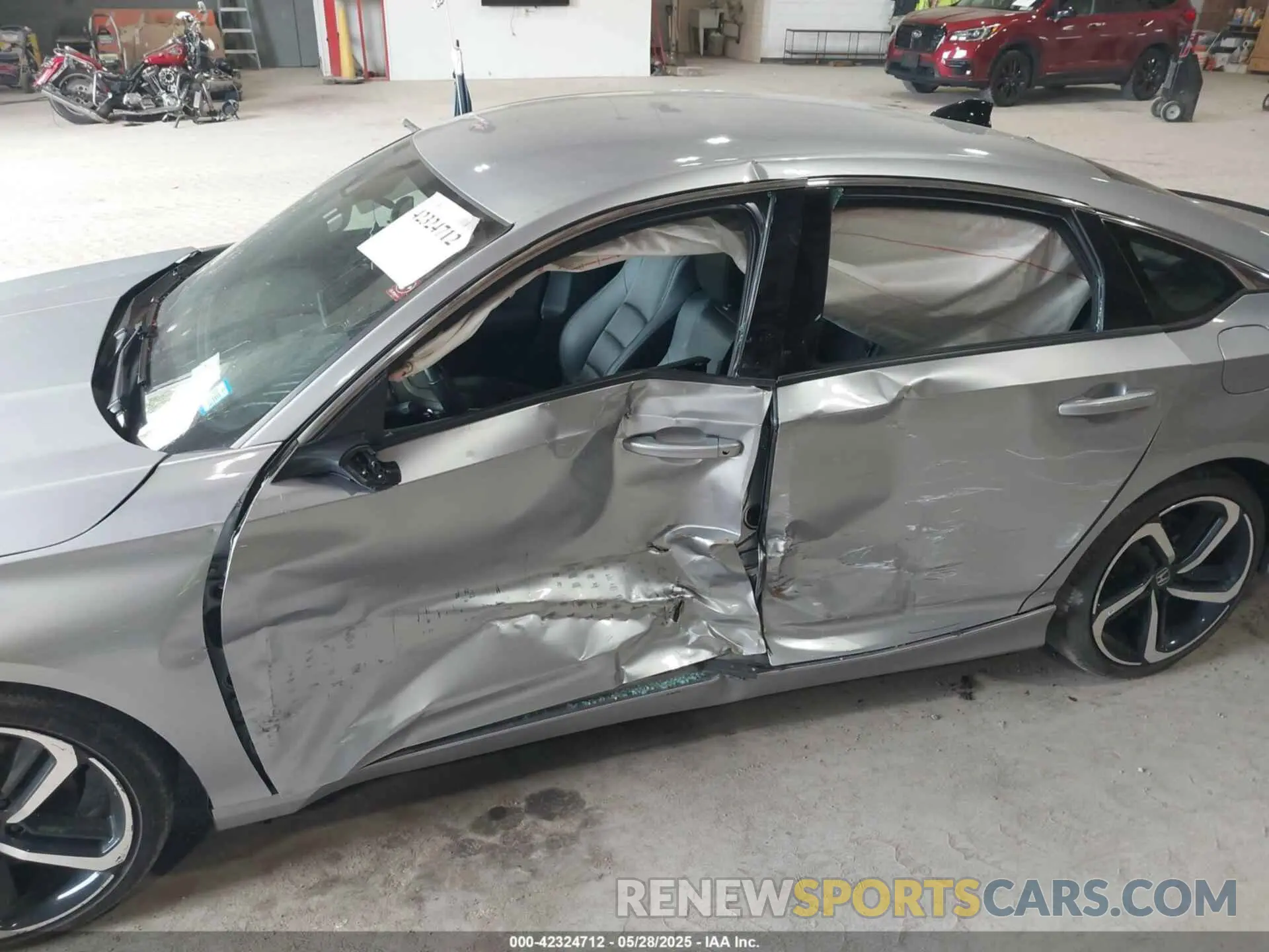 6 Photograph of a damaged car 1HGCV1F3XNA091349 HONDA ACCORD 2022