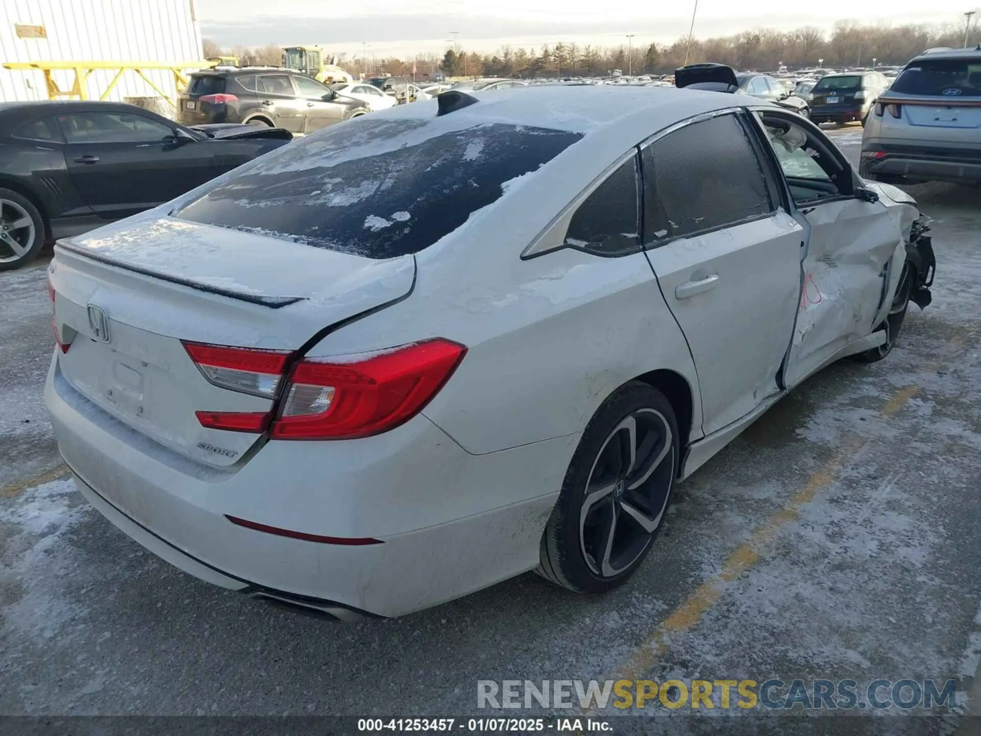 4 Photograph of a damaged car 1HGCV1F3XNA109946 HONDA ACCORD 2022