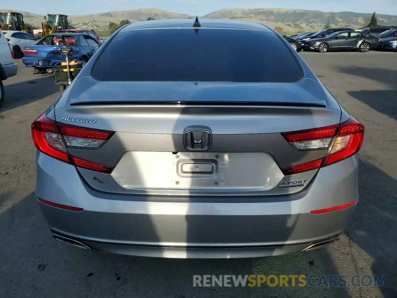 6 Photograph of a damaged car 1HGCV1F40NA038300 HONDA ACCORD 2022