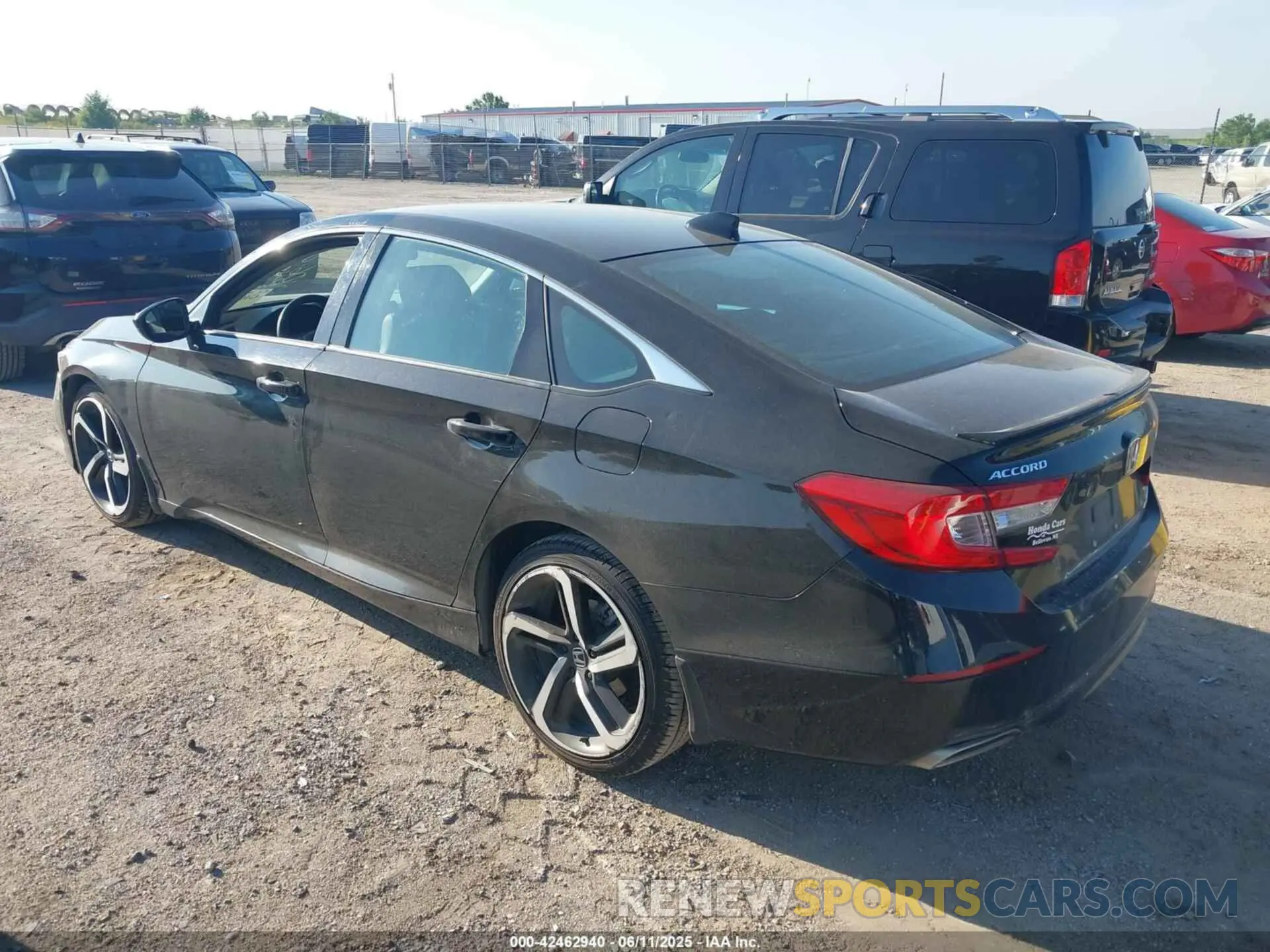 3 Photograph of a damaged car 1HGCV1F40NA061558 HONDA ACCORD 2022