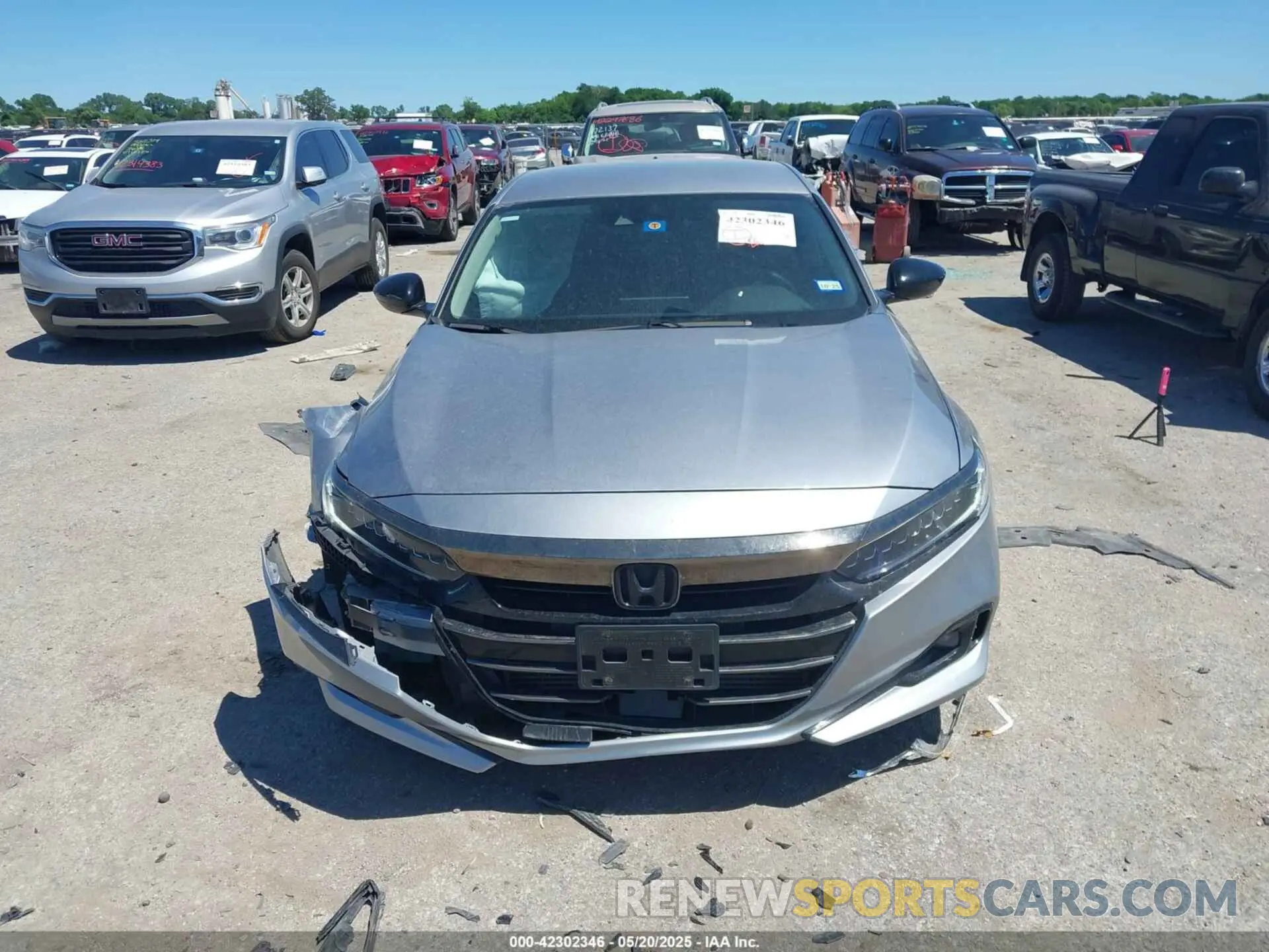 12 Photograph of a damaged car 1HGCV1F40NA085472 HONDA ACCORD 2022