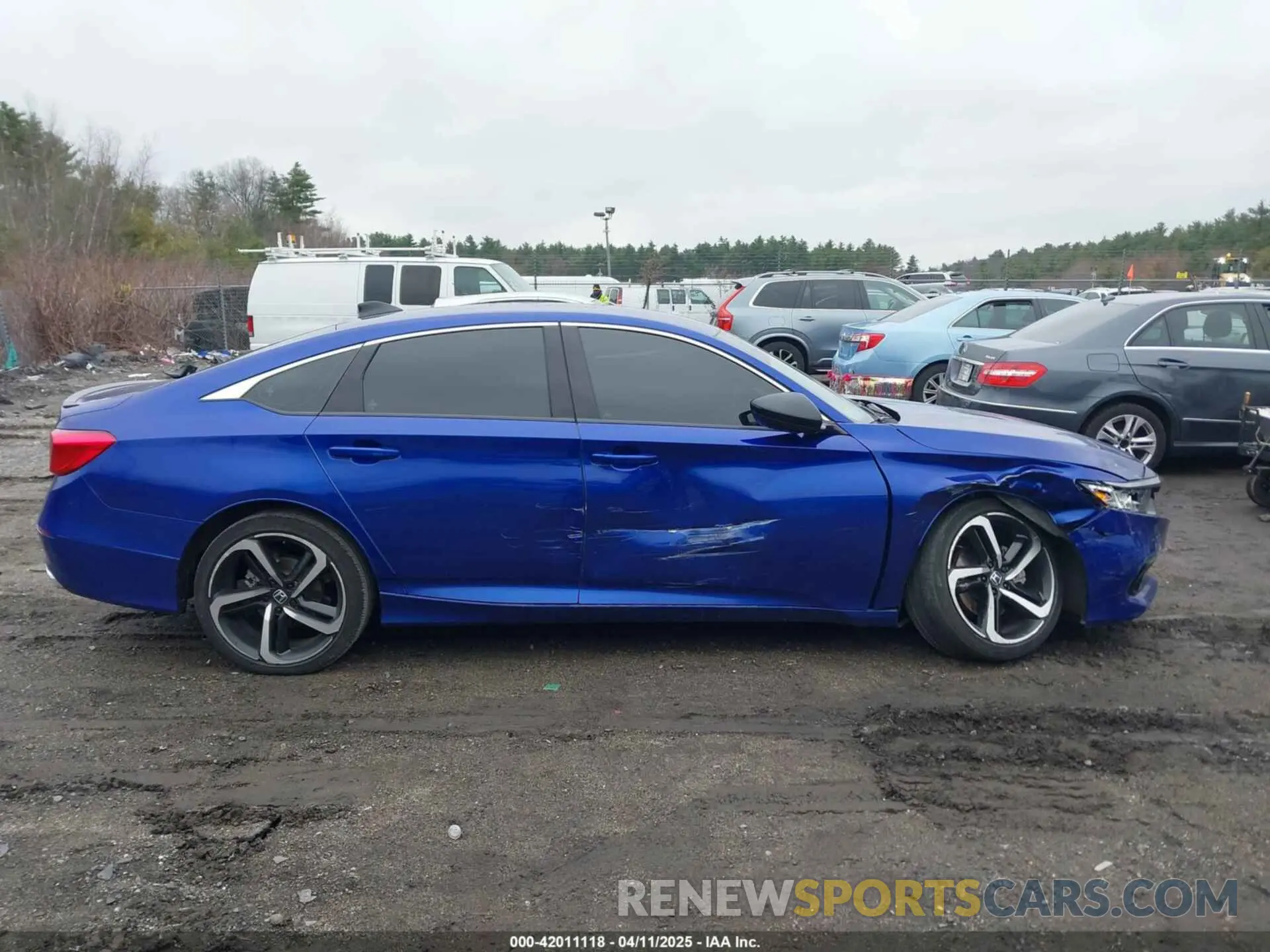 13 Photograph of a damaged car 1HGCV1F41NA020825 HONDA ACCORD 2022