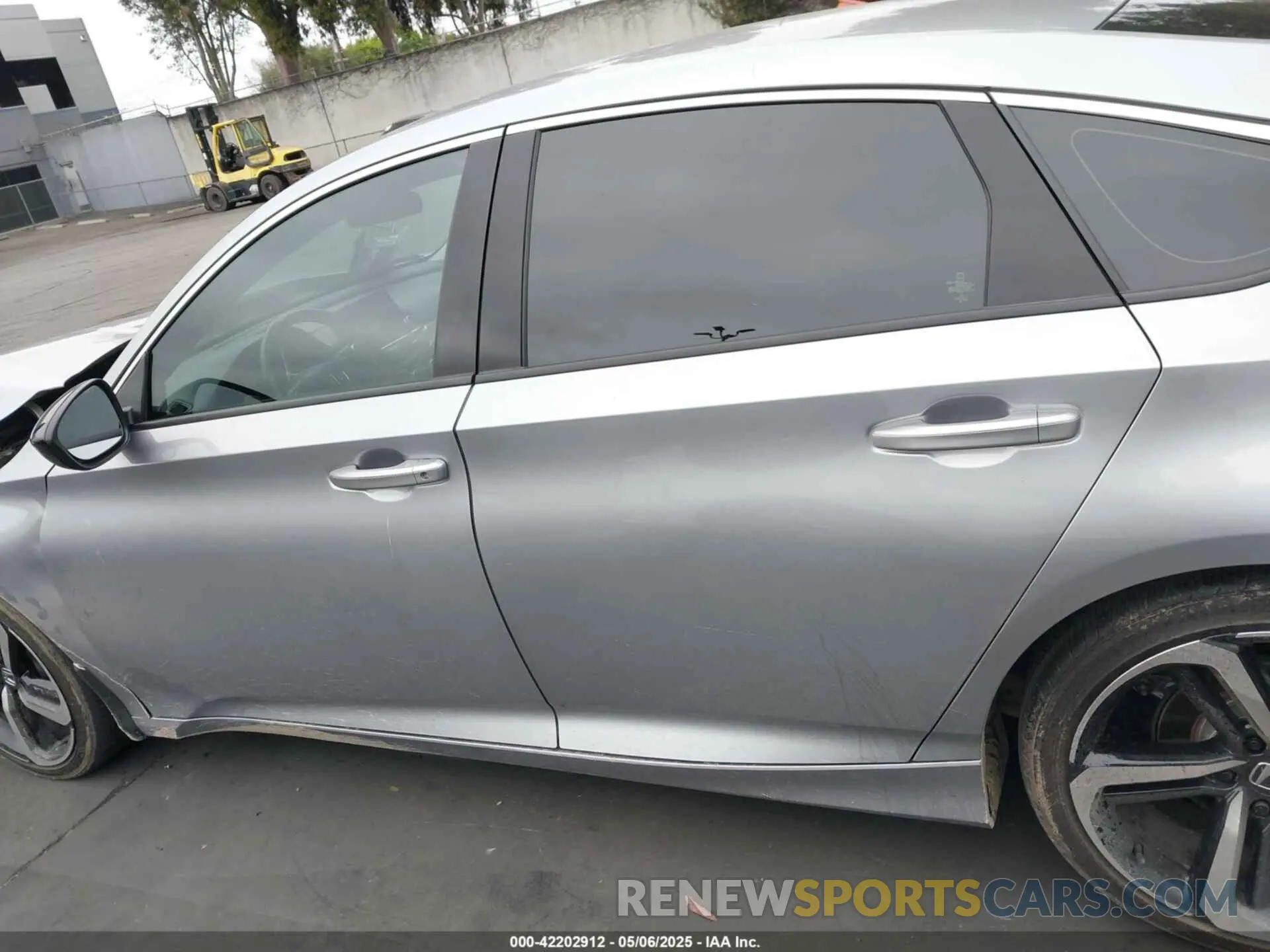 15 Photograph of a damaged car 1HGCV1F41NA071452 HONDA ACCORD 2022