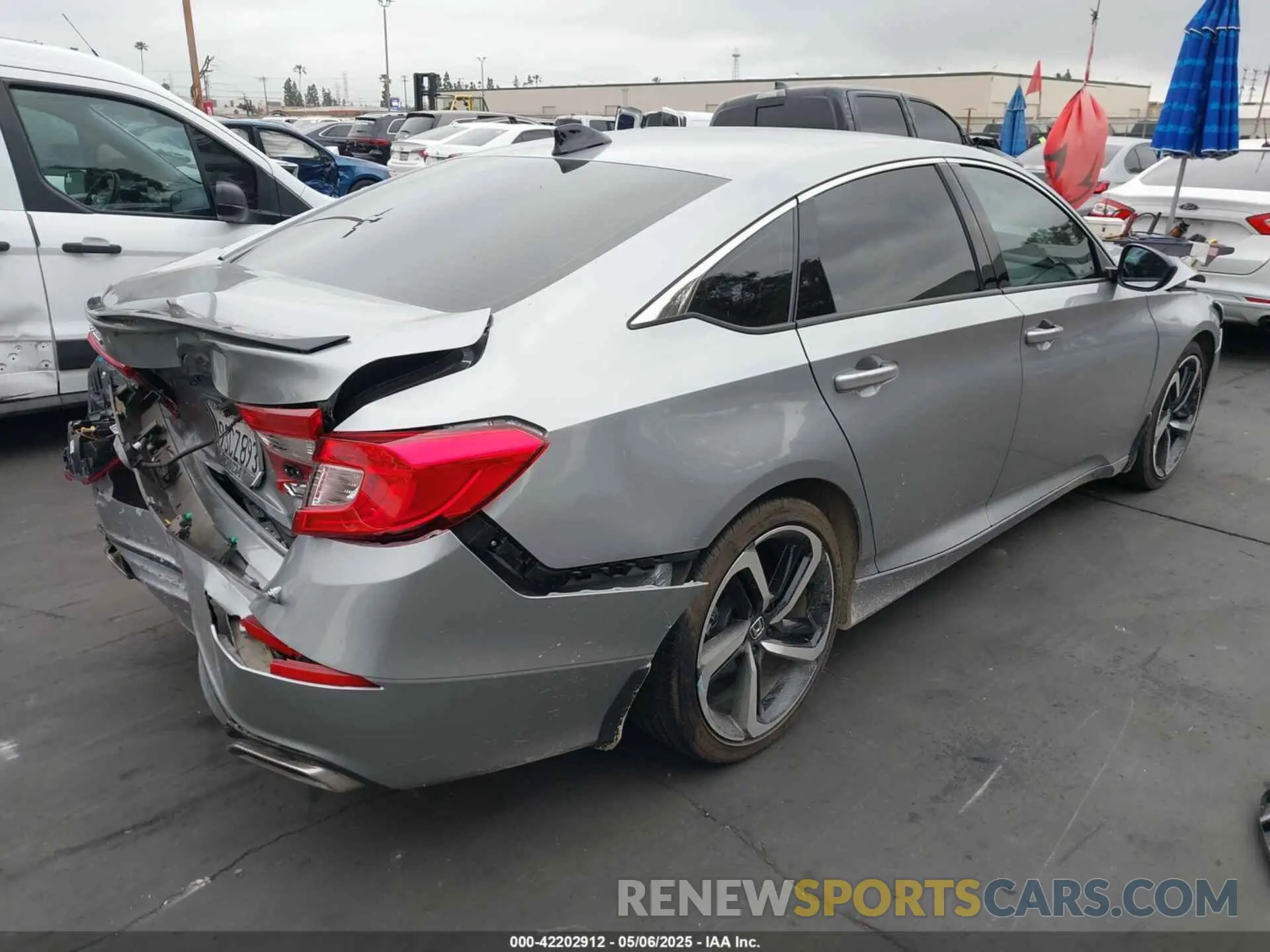 4 Photograph of a damaged car 1HGCV1F41NA071452 HONDA ACCORD 2022