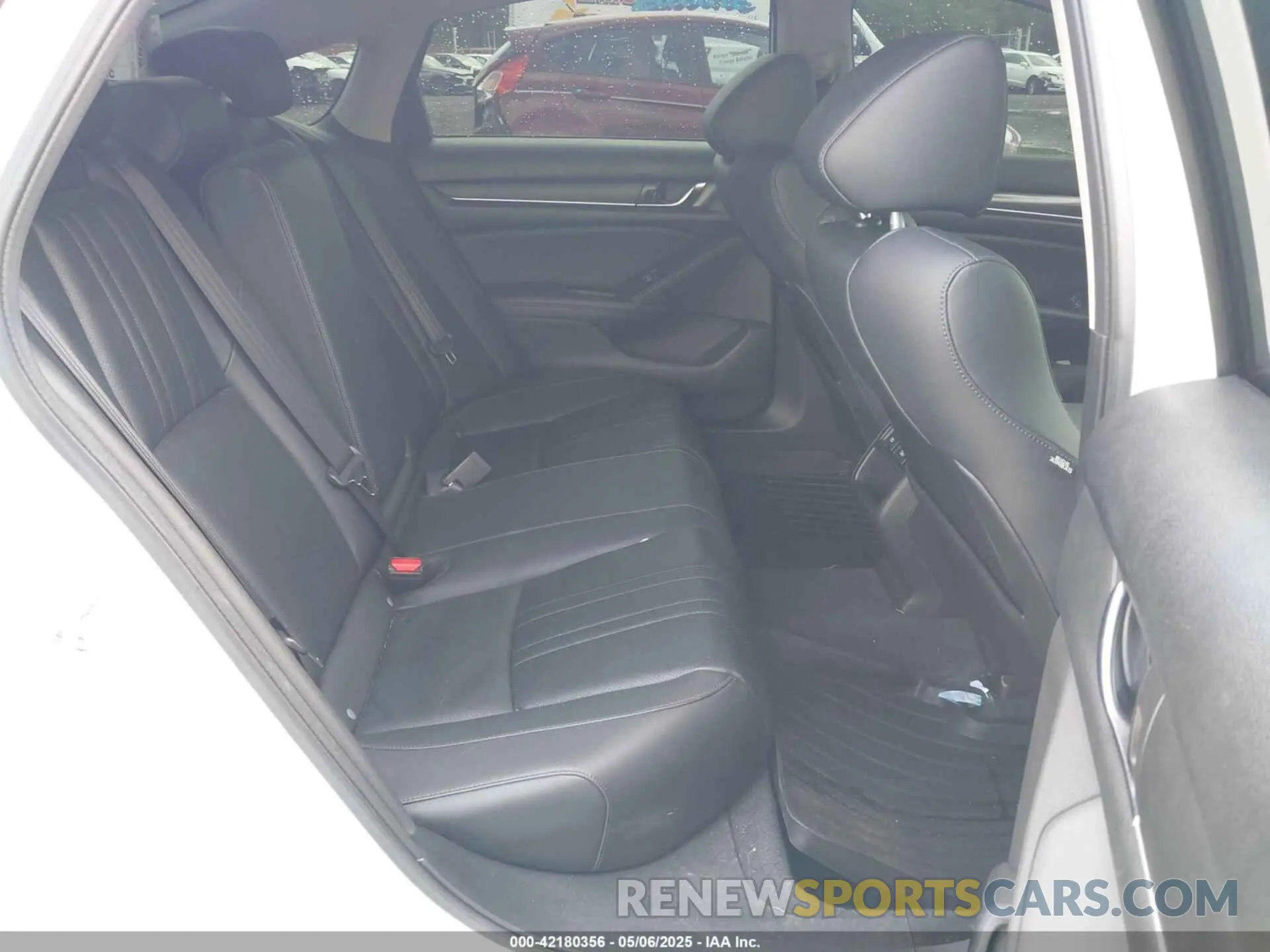 8 Photograph of a damaged car 1HGCV1F41NA072827 HONDA ACCORD 2022