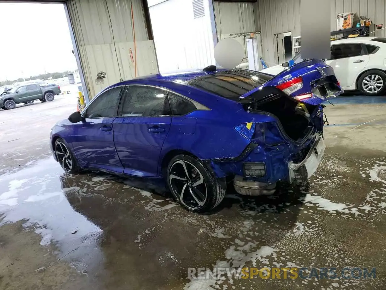 2 Photograph of a damaged car 1HGCV1F42NA022583 HONDA ACCORD 2022
