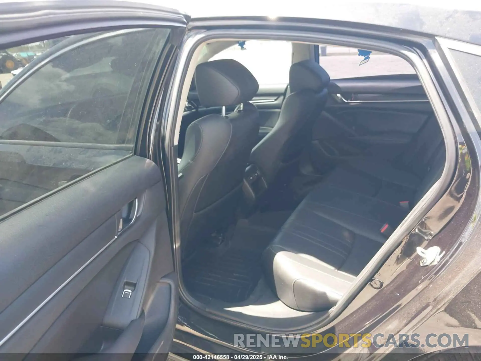 8 Photograph of a damaged car 1HGCV1F42NA034507 HONDA ACCORD 2022