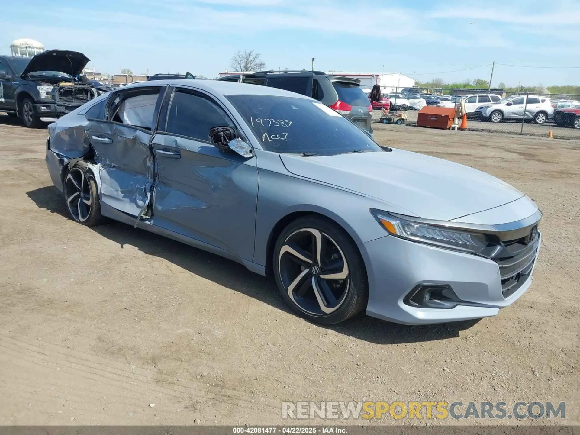1 Photograph of a damaged car 1HGCV1F42NA065319 HONDA ACCORD 2022