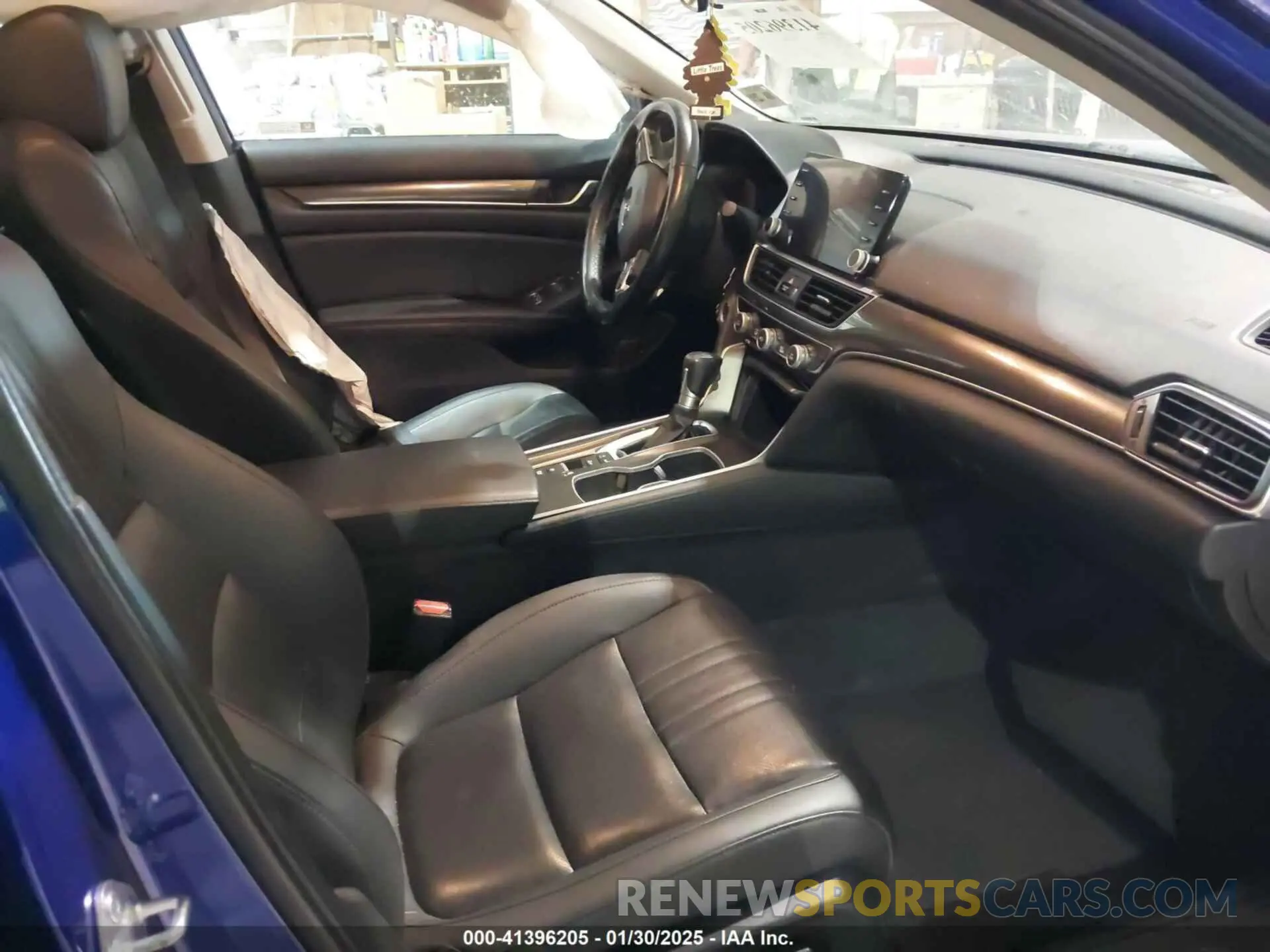5 Photograph of a damaged car 1HGCV1F42NA066566 HONDA ACCORD 2022