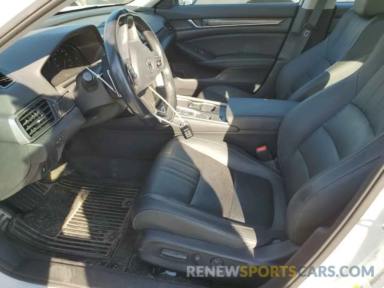 7 Photograph of a damaged car 1HGCV1F42NA084663 HONDA ACCORD 2022