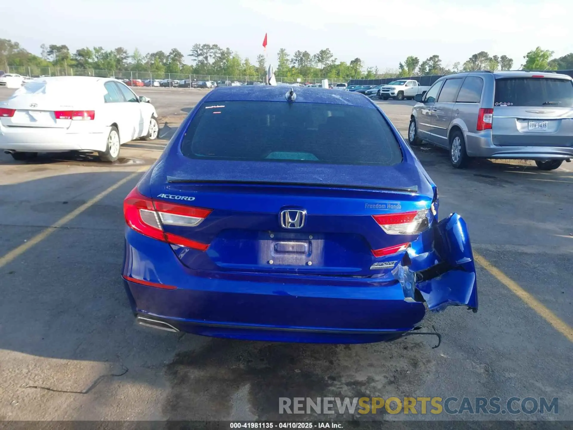 16 Photograph of a damaged car 1HGCV1F43NA006697 HONDA ACCORD 2022