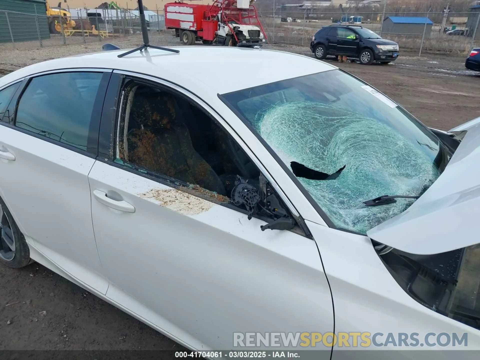 6 Photograph of a damaged car 1HGCV1F43NA084624 HONDA ACCORD 2022