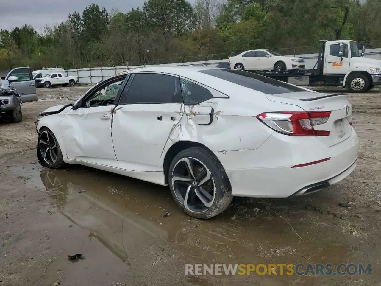 2 Photograph of a damaged car 1HGCV1F44NA047100 HONDA ACCORD 2022