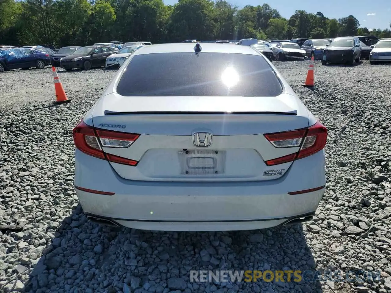 6 Photograph of a damaged car 1HGCV1F44NA092845 HONDA ACCORD 2022