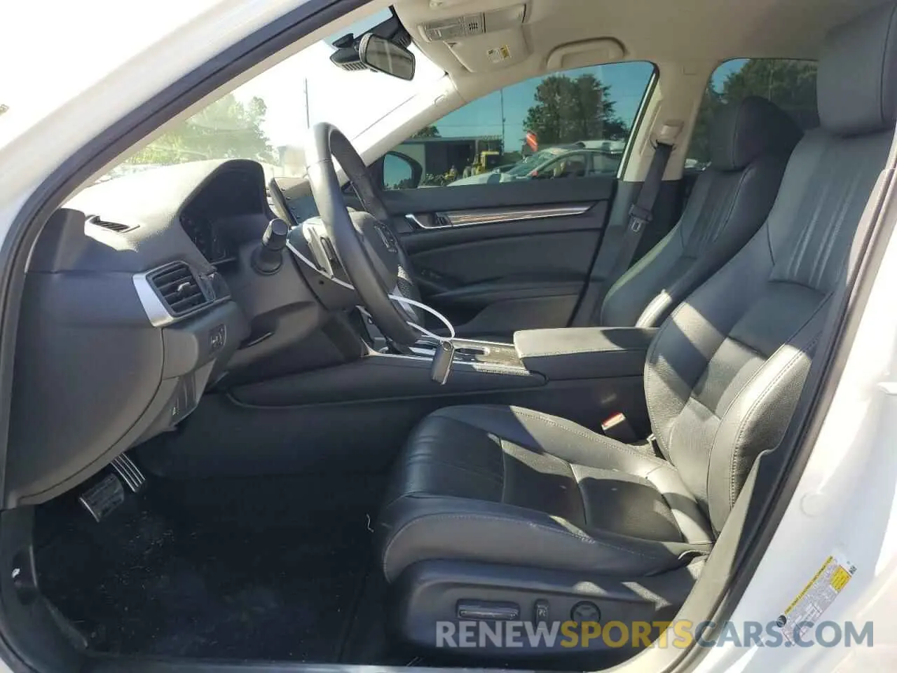 7 Photograph of a damaged car 1HGCV1F44NA092845 HONDA ACCORD 2022