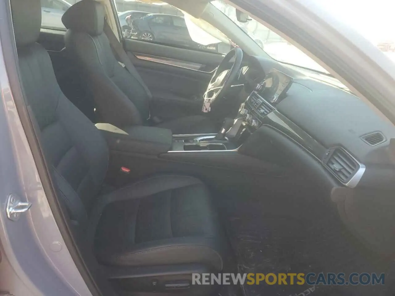 7 Photograph of a damaged car 1HGCV1F44NA115167 HONDA ACCORD 2022