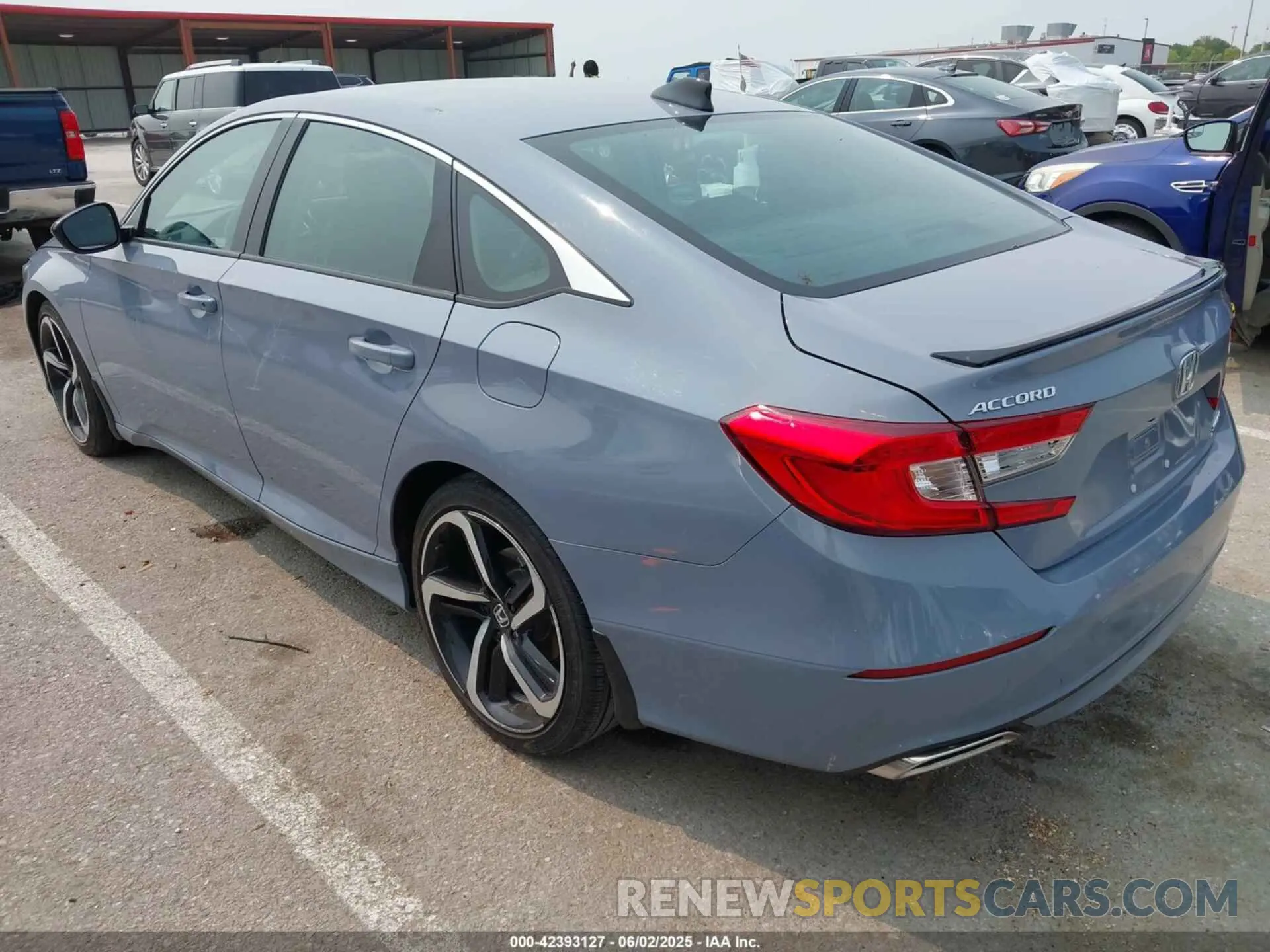 3 Photograph of a damaged car 1HGCV1F45NA042505 HONDA ACCORD 2022
