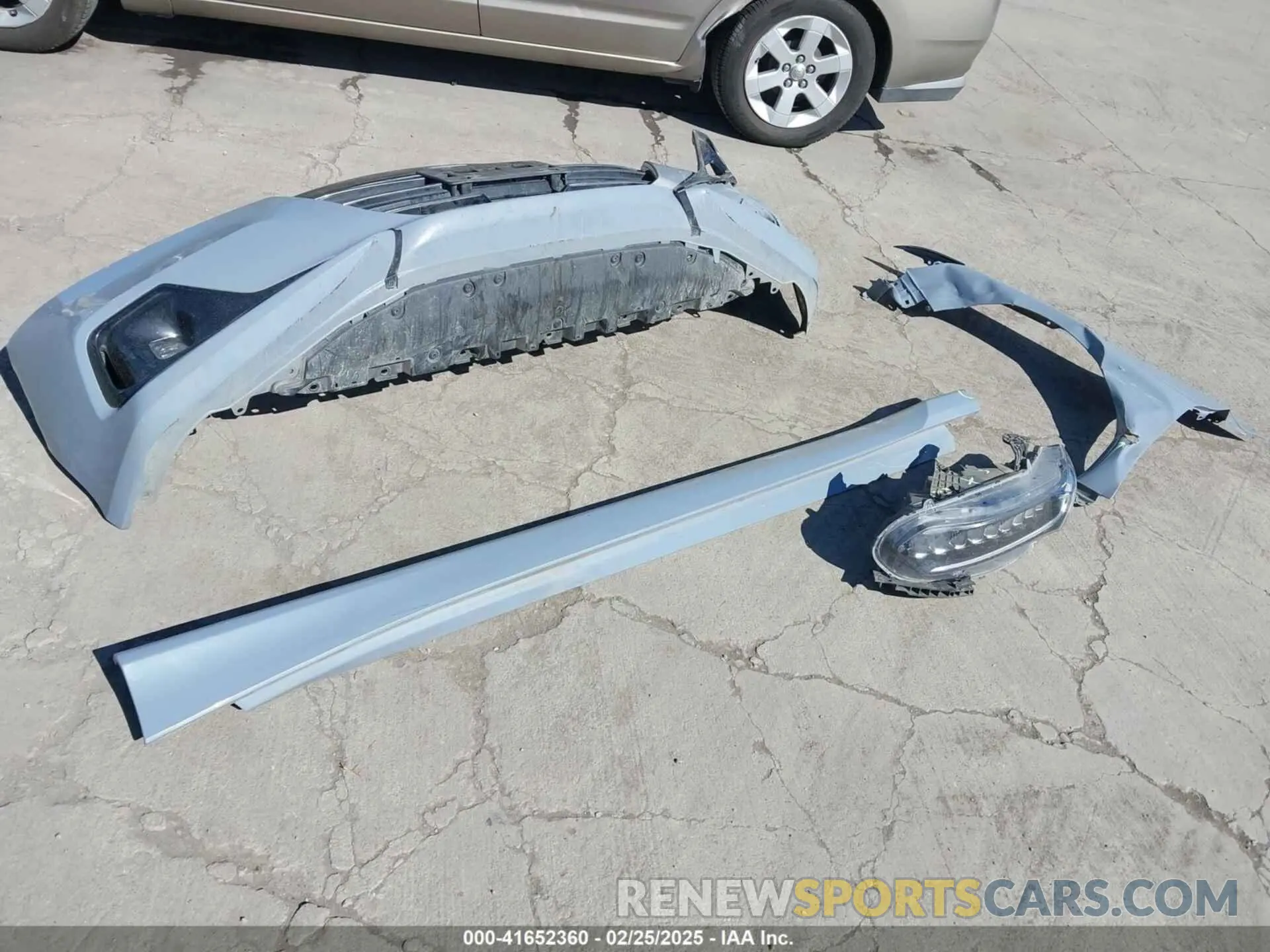 12 Photograph of a damaged car 1HGCV1F45NA053052 HONDA ACCORD 2022