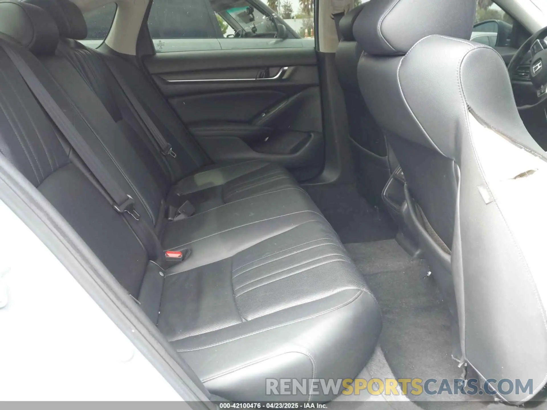 8 Photograph of a damaged car 1HGCV1F45NA056498 HONDA ACCORD 2022