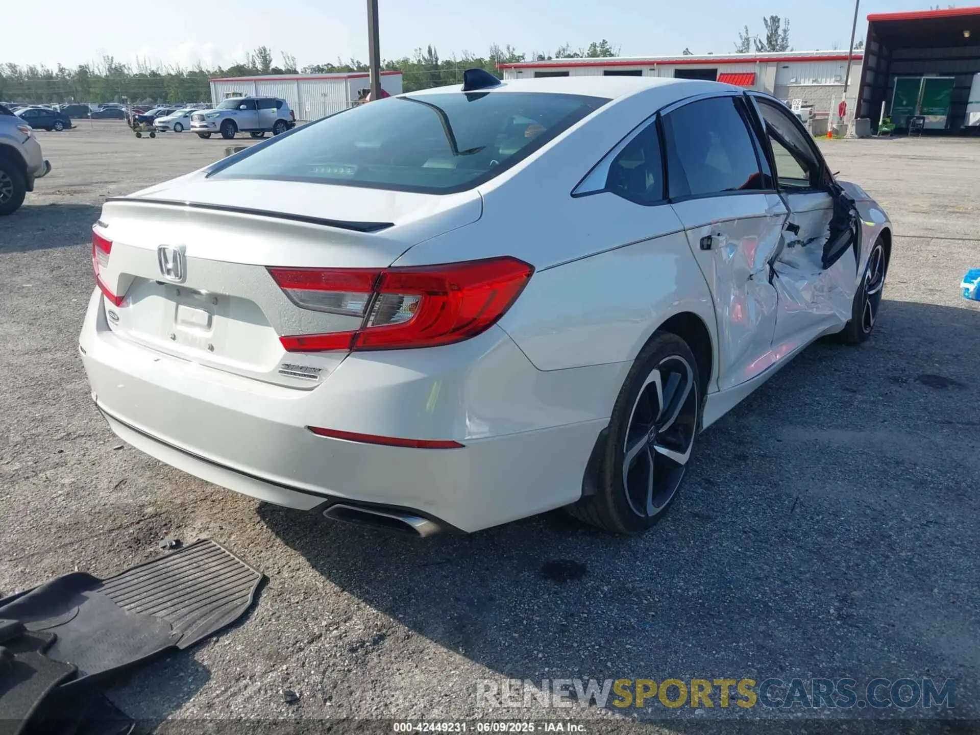 4 Photograph of a damaged car 1HGCV1F45NA069963 HONDA ACCORD 2022