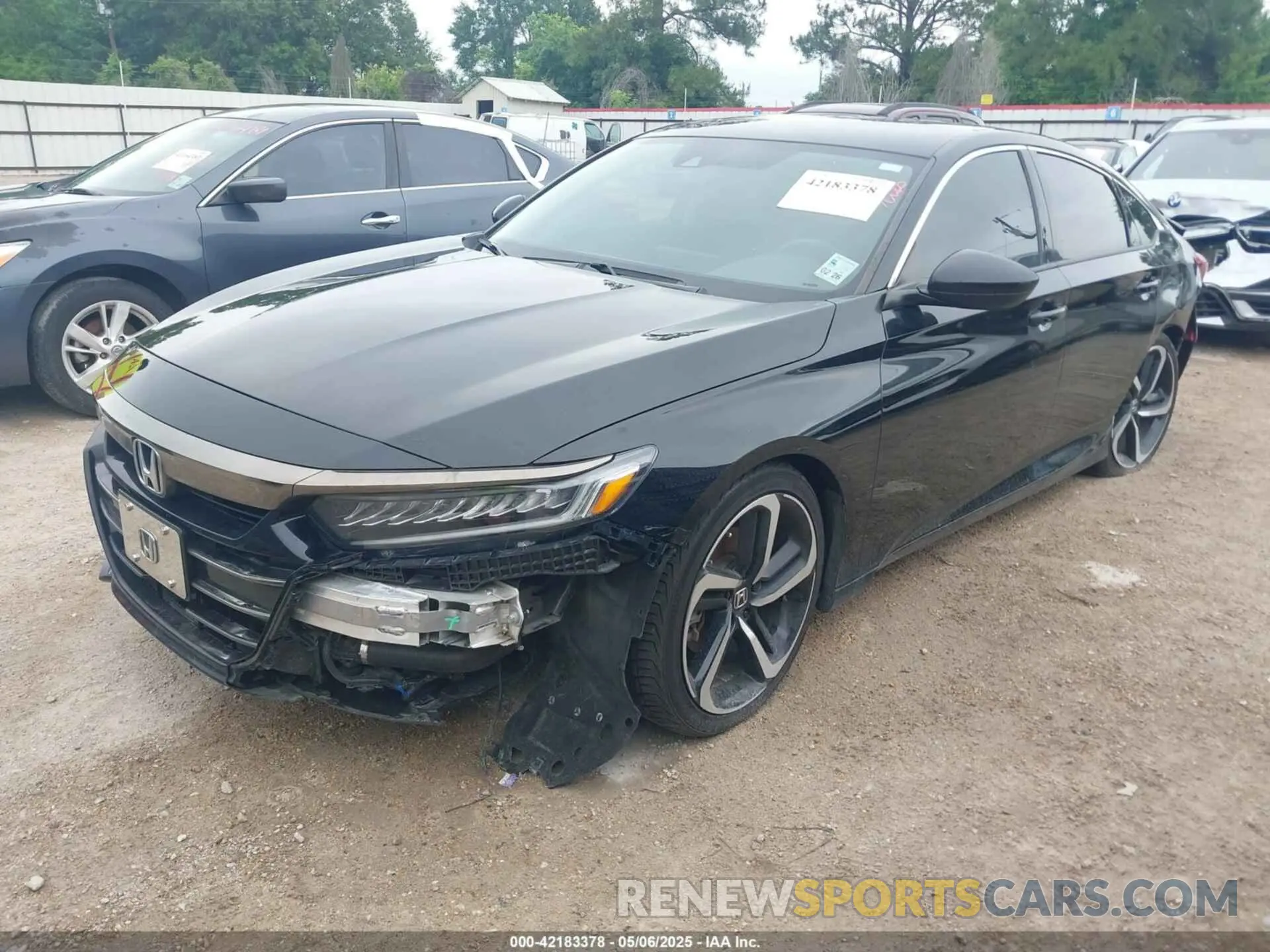 2 Photograph of a damaged car 1HGCV1F46NA015698 HONDA ACCORD 2022