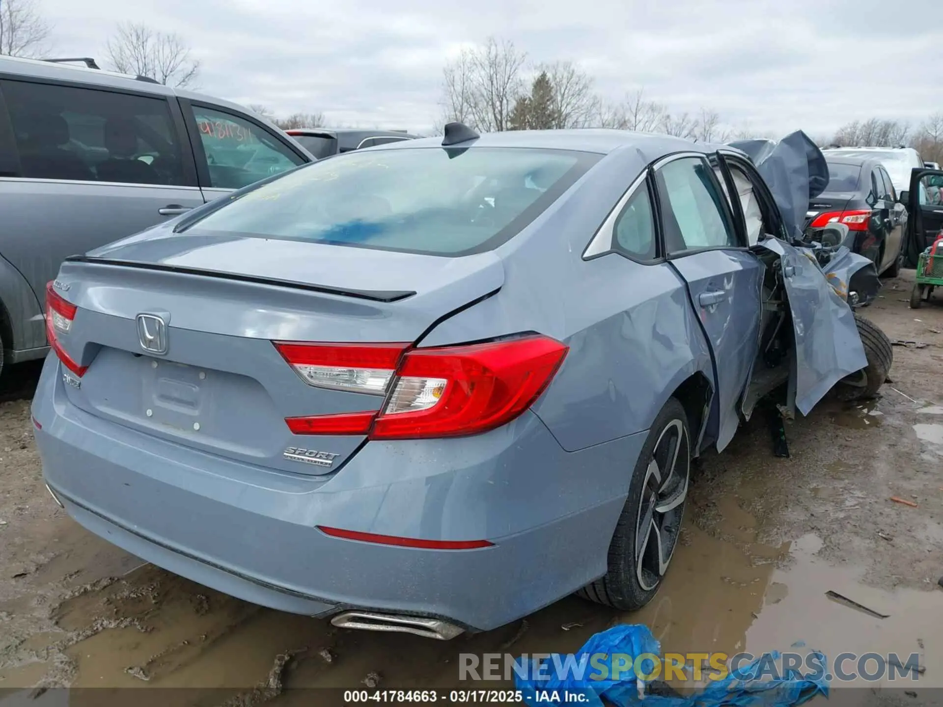 4 Photograph of a damaged car 1HGCV1F46NA034672 HONDA ACCORD 2022