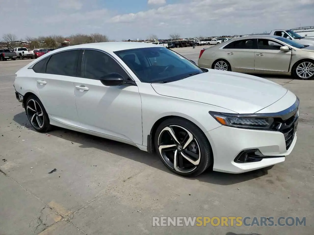 4 Photograph of a damaged car 1HGCV1F47NA081547 HONDA ACCORD 2022