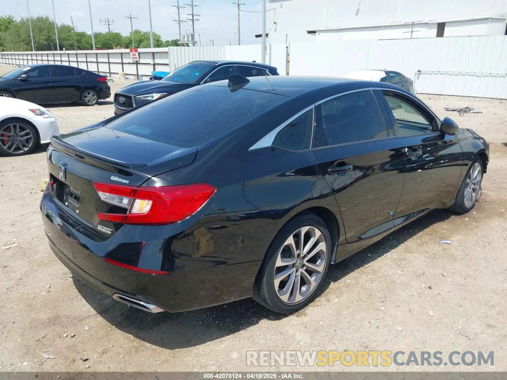 4 Photograph of a damaged car 1HGCV1F48NA000037 HONDA ACCORD 2022