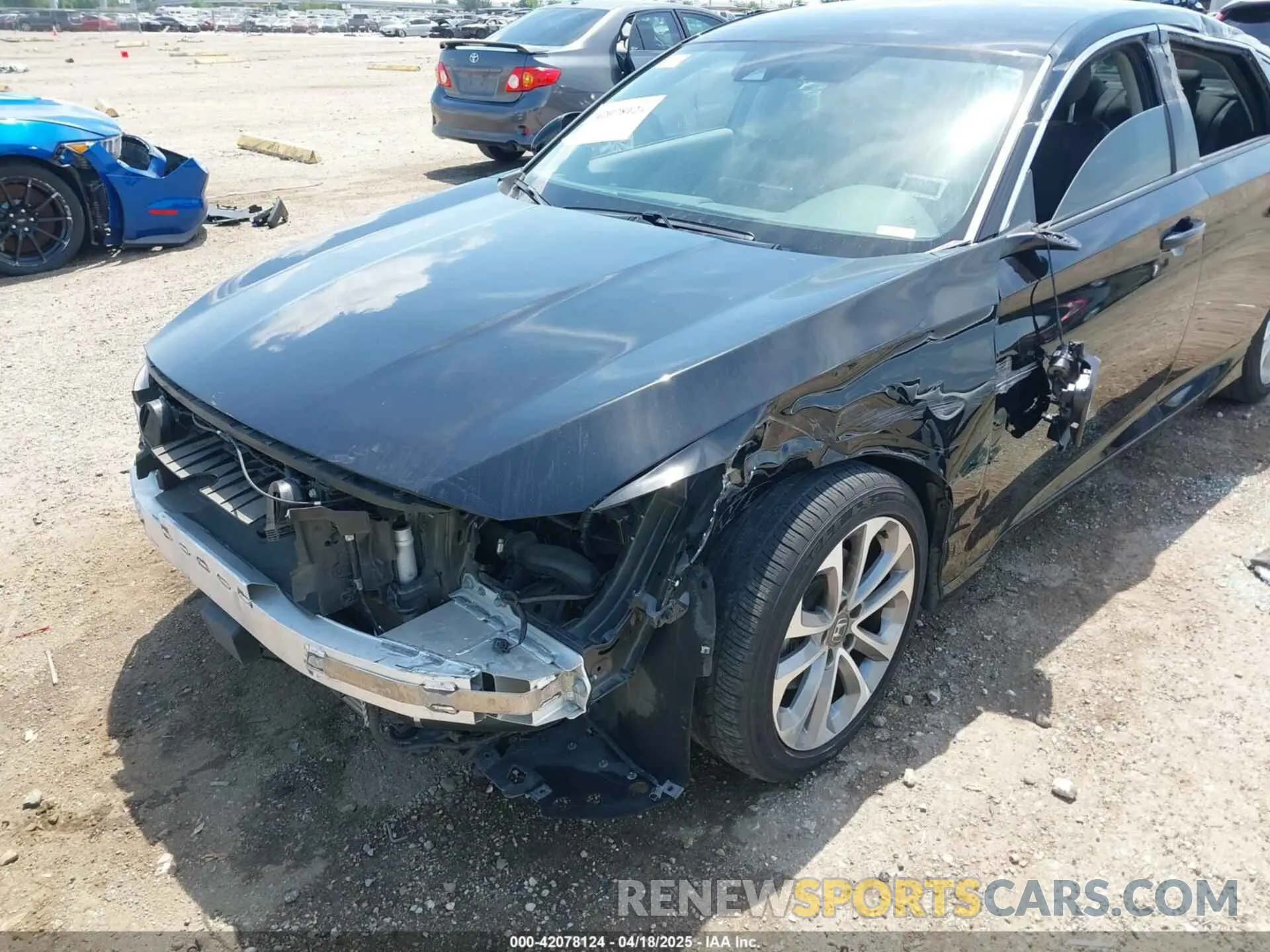 6 Photograph of a damaged car 1HGCV1F48NA000037 HONDA ACCORD 2022