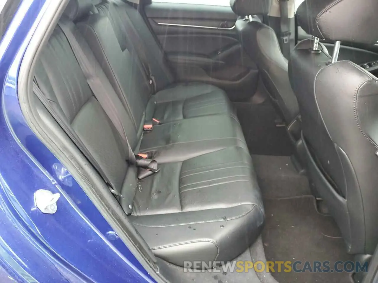 10 Photograph of a damaged car 1HGCV1F48NA005657 HONDA ACCORD 2022