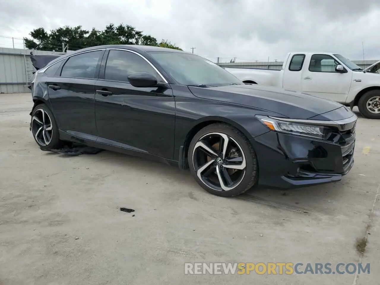 4 Photograph of a damaged car 1HGCV1F48NA007358 HONDA ACCORD 2022