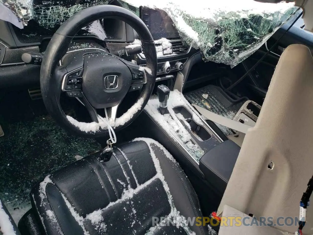 8 Photograph of a damaged car 1HGCV1F48NA011572 HONDA ACCORD 2022