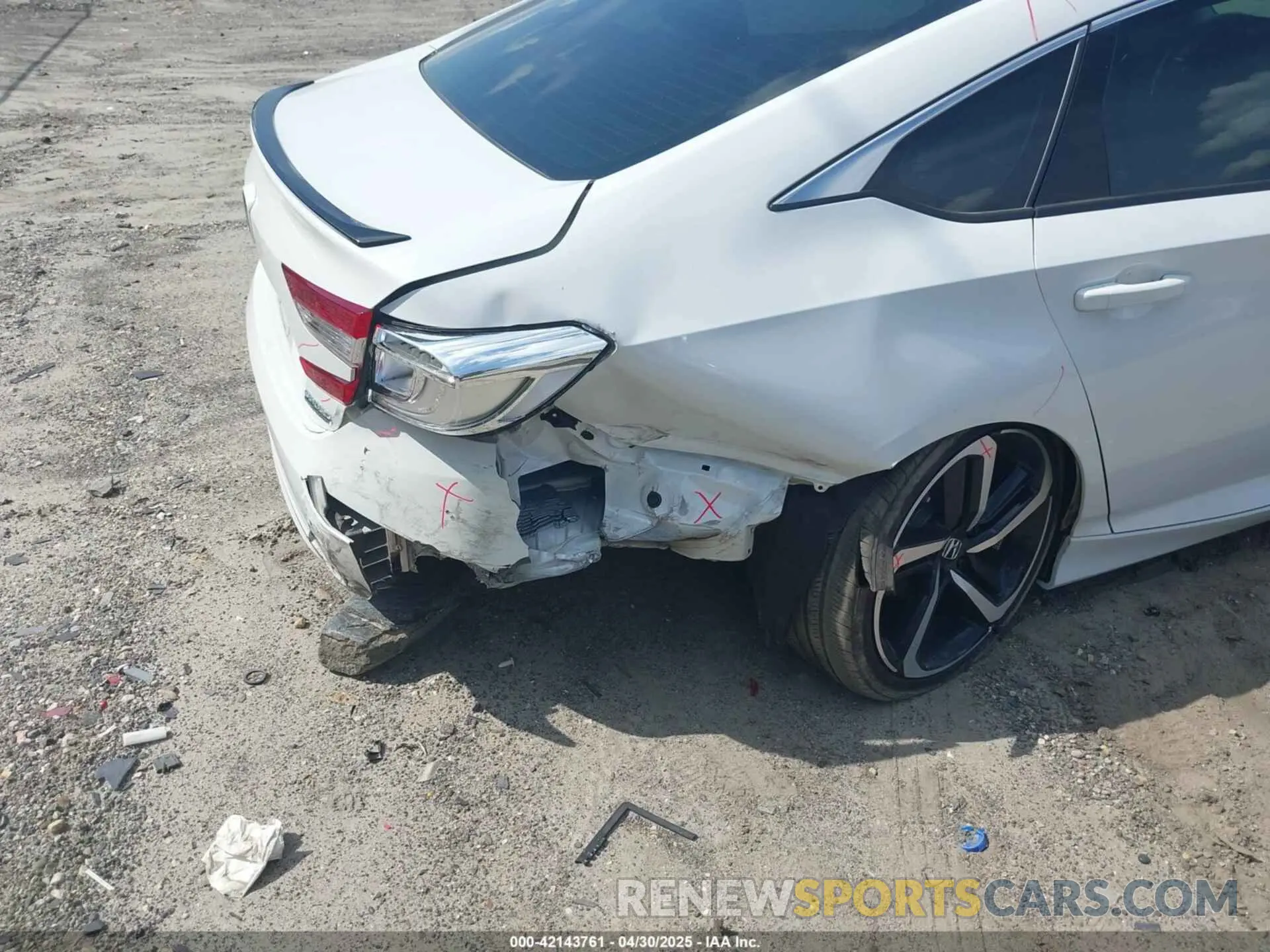 6 Photograph of a damaged car 1HGCV1F48NA067821 HONDA ACCORD 2022