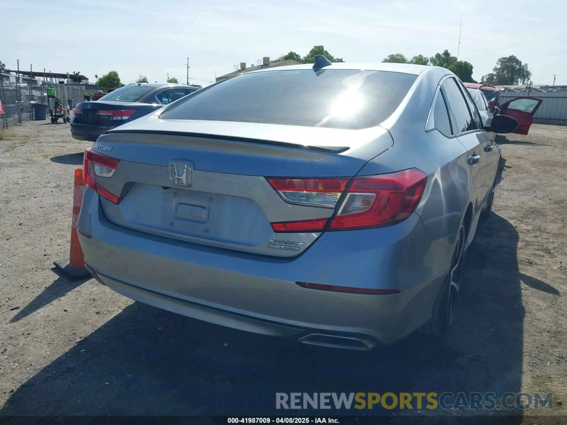 4 Photograph of a damaged car 1HGCV1F48NA068841 HONDA ACCORD 2022
