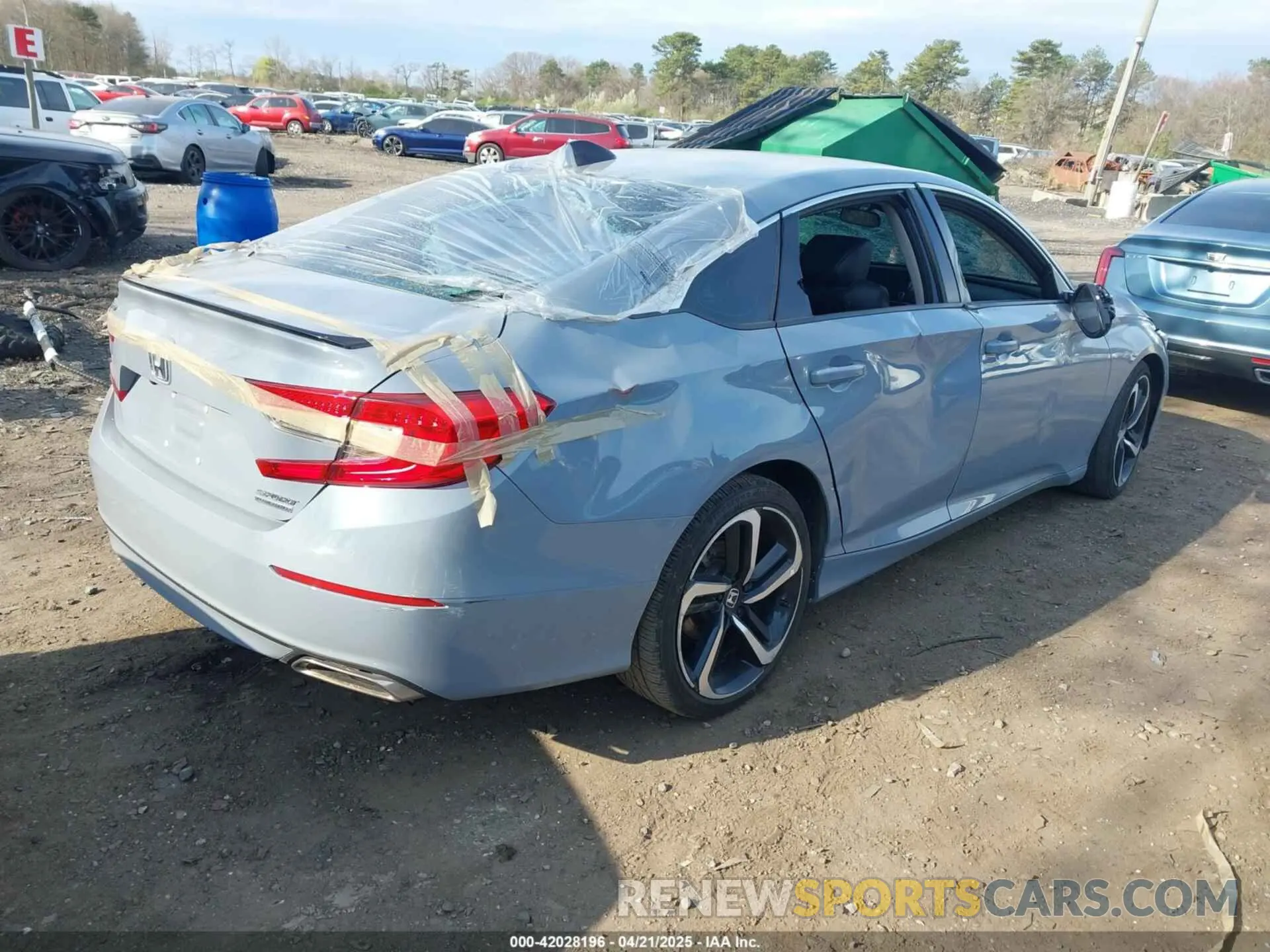 4 Photograph of a damaged car 1HGCV1F49NA107923 HONDA ACCORD 2022