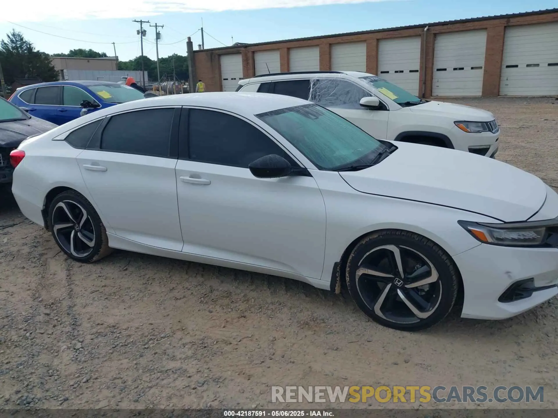 13 Photograph of a damaged car 1HGCV1F4XNA066492 HONDA ACCORD 2022