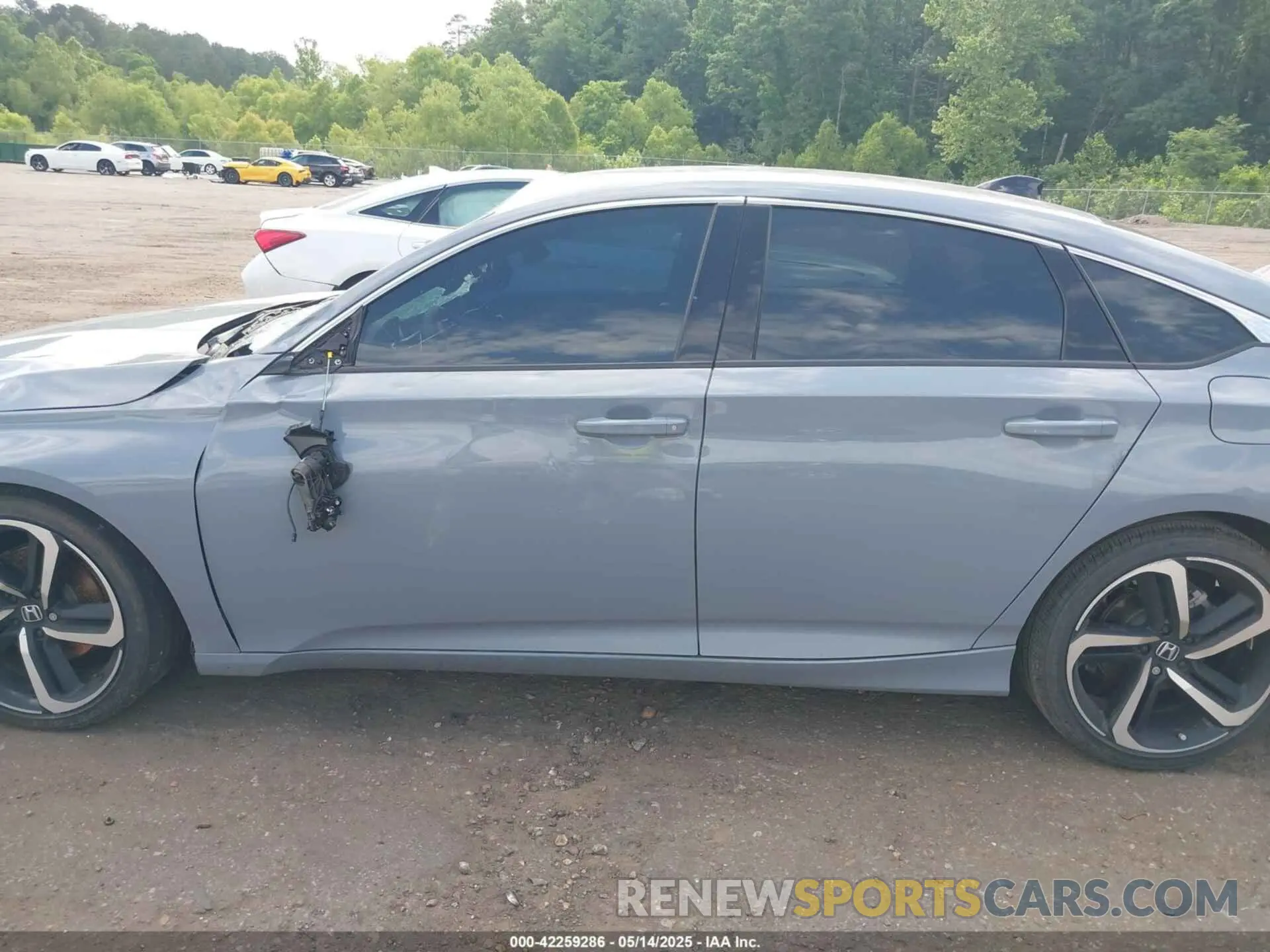 14 Photograph of a damaged car 1HGCV1F4XNA069392 HONDA ACCORD 2022