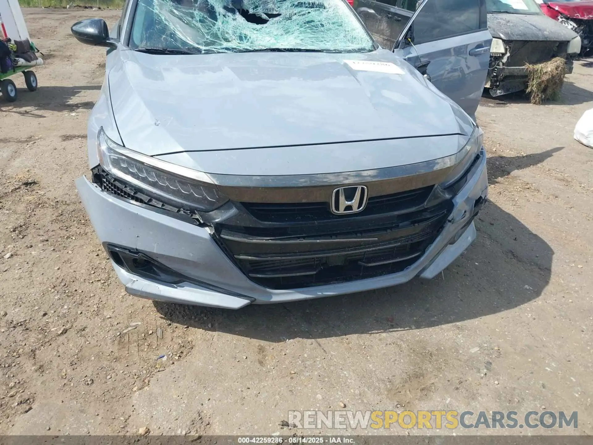 6 Photograph of a damaged car 1HGCV1F4XNA069392 HONDA ACCORD 2022