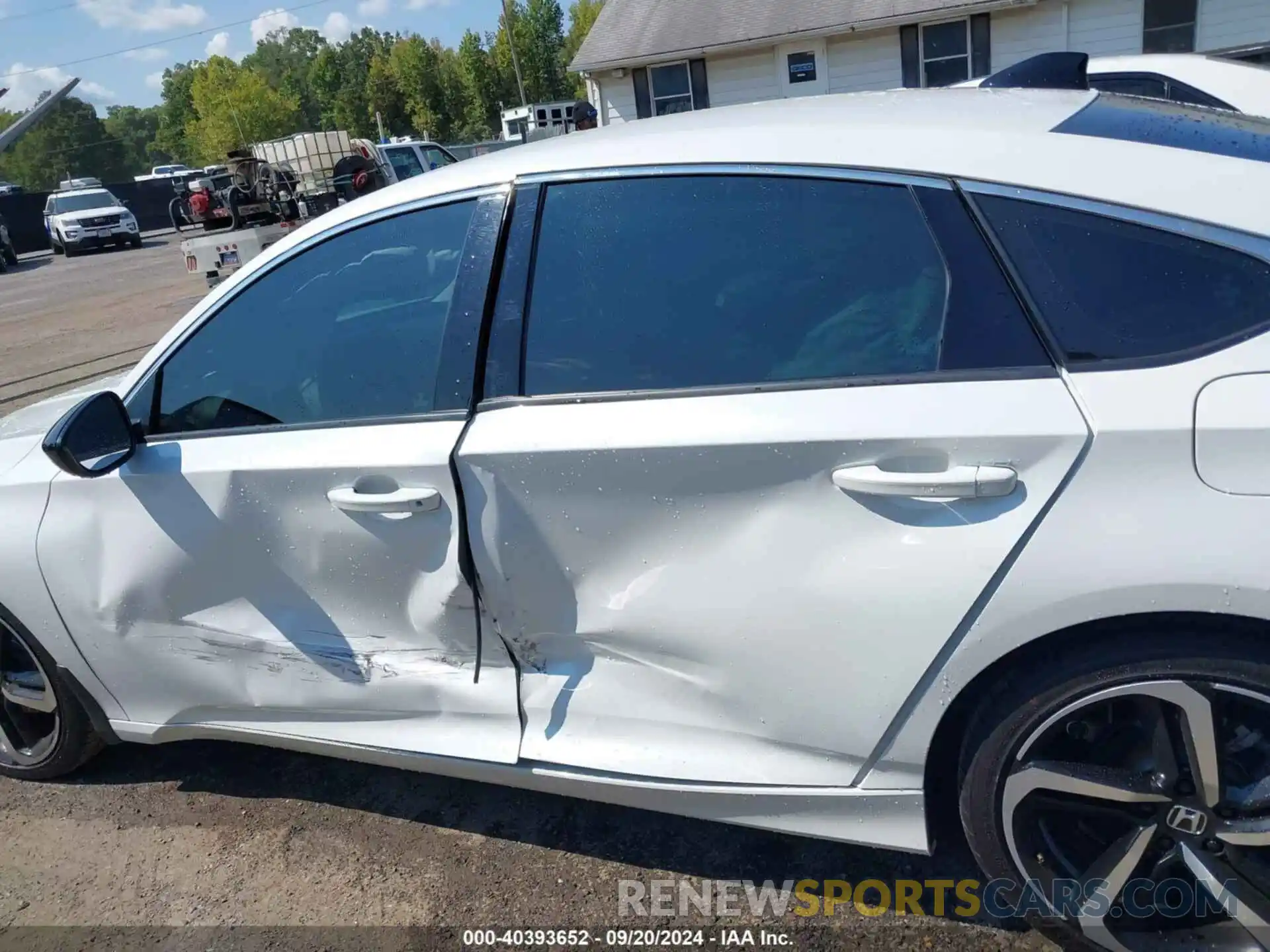 14 Photograph of a damaged car 1HGCV1F4XNA072843 HONDA ACCORD 2022