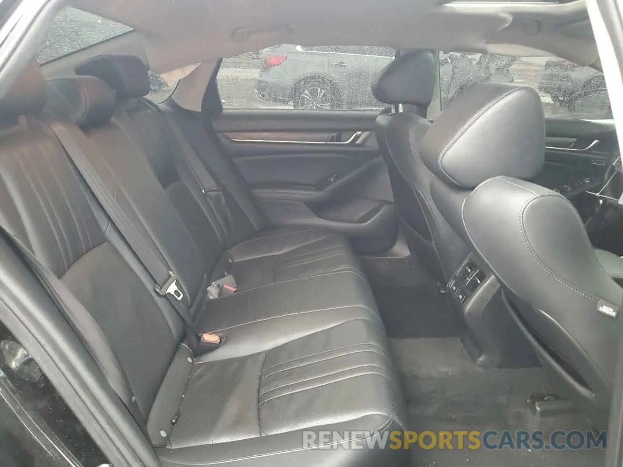 10 Photograph of a damaged car 1HGCV1F51NA018064 HONDA ACCORD 2022