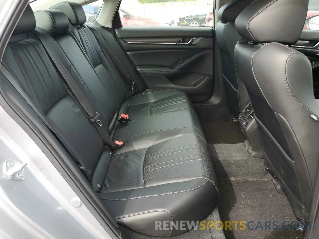 10 Photograph of a damaged car 1HGCV1F53NA009334 HONDA ACCORD 2022