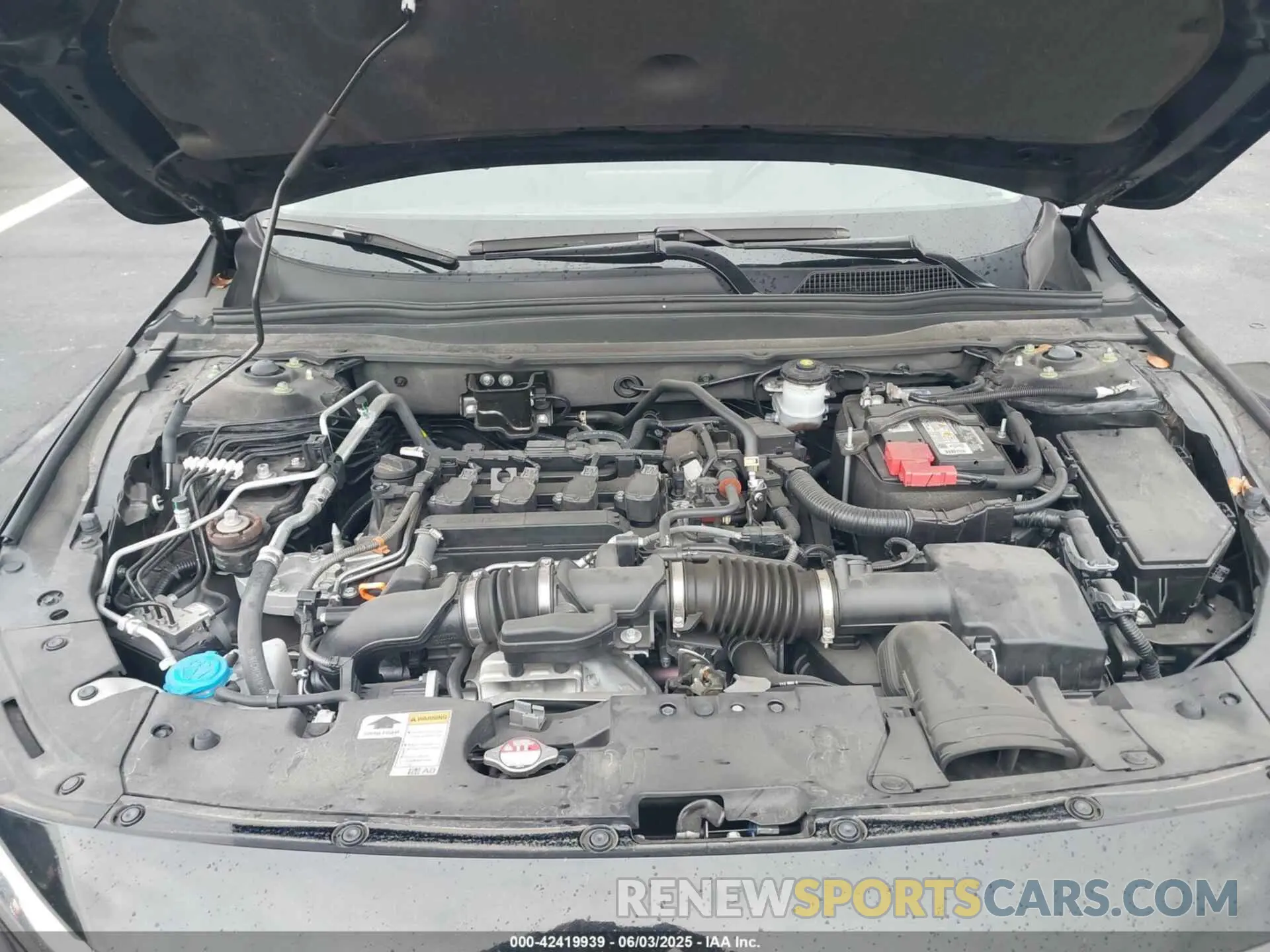 10 Photograph of a damaged car 1HGCV1F54NA042679 HONDA ACCORD 2022