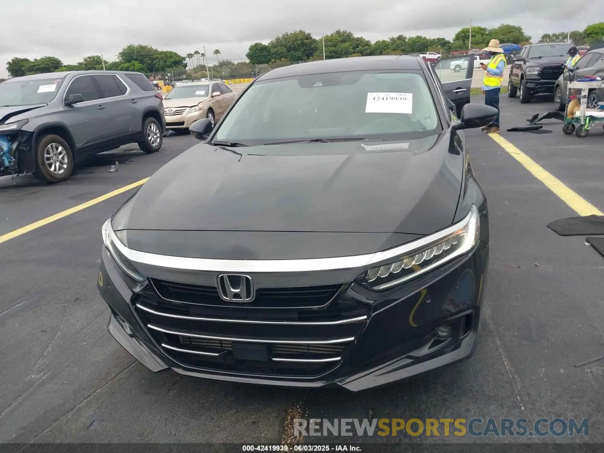 12 Photograph of a damaged car 1HGCV1F54NA042679 HONDA ACCORD 2022