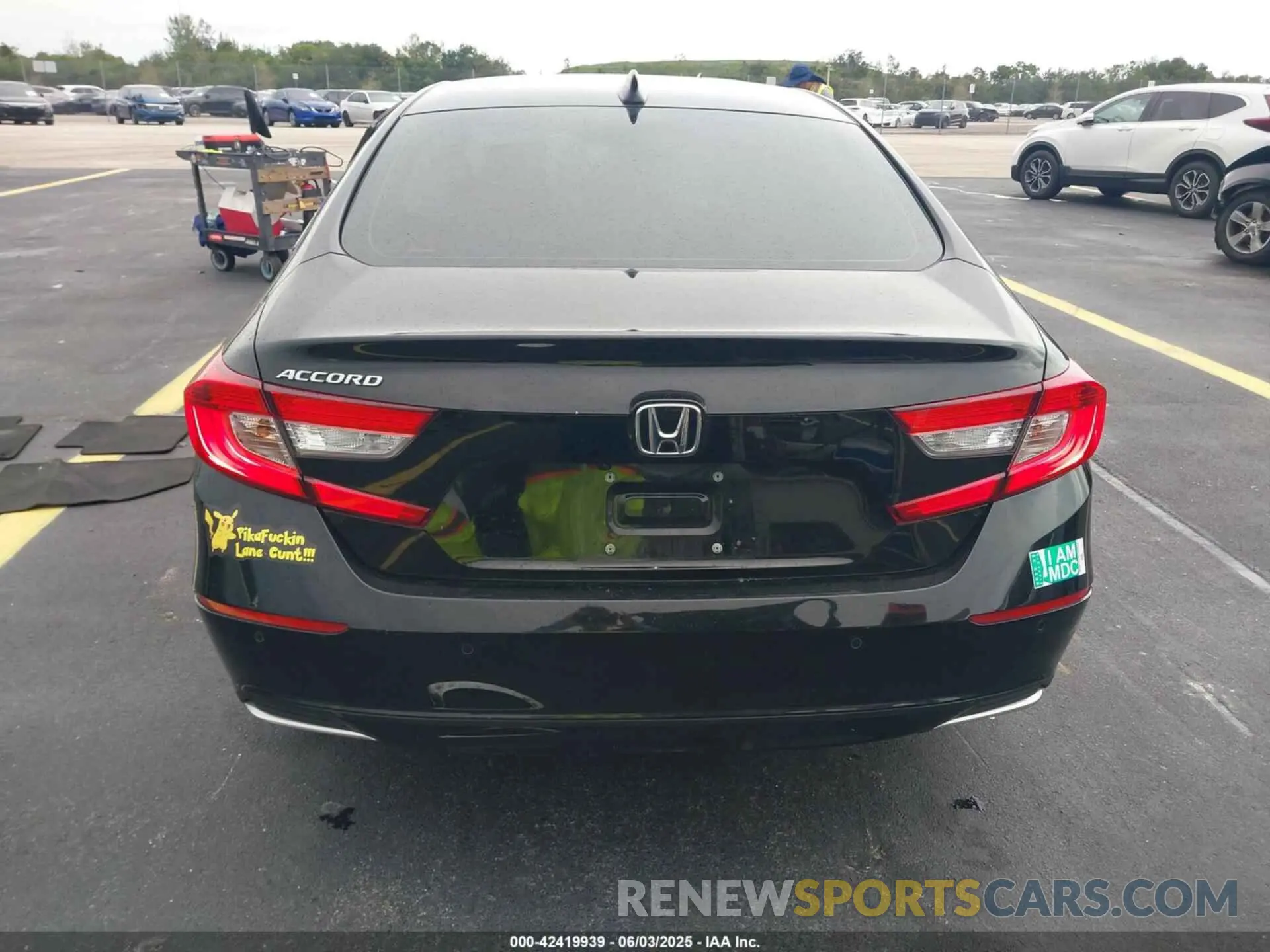 16 Photograph of a damaged car 1HGCV1F54NA042679 HONDA ACCORD 2022