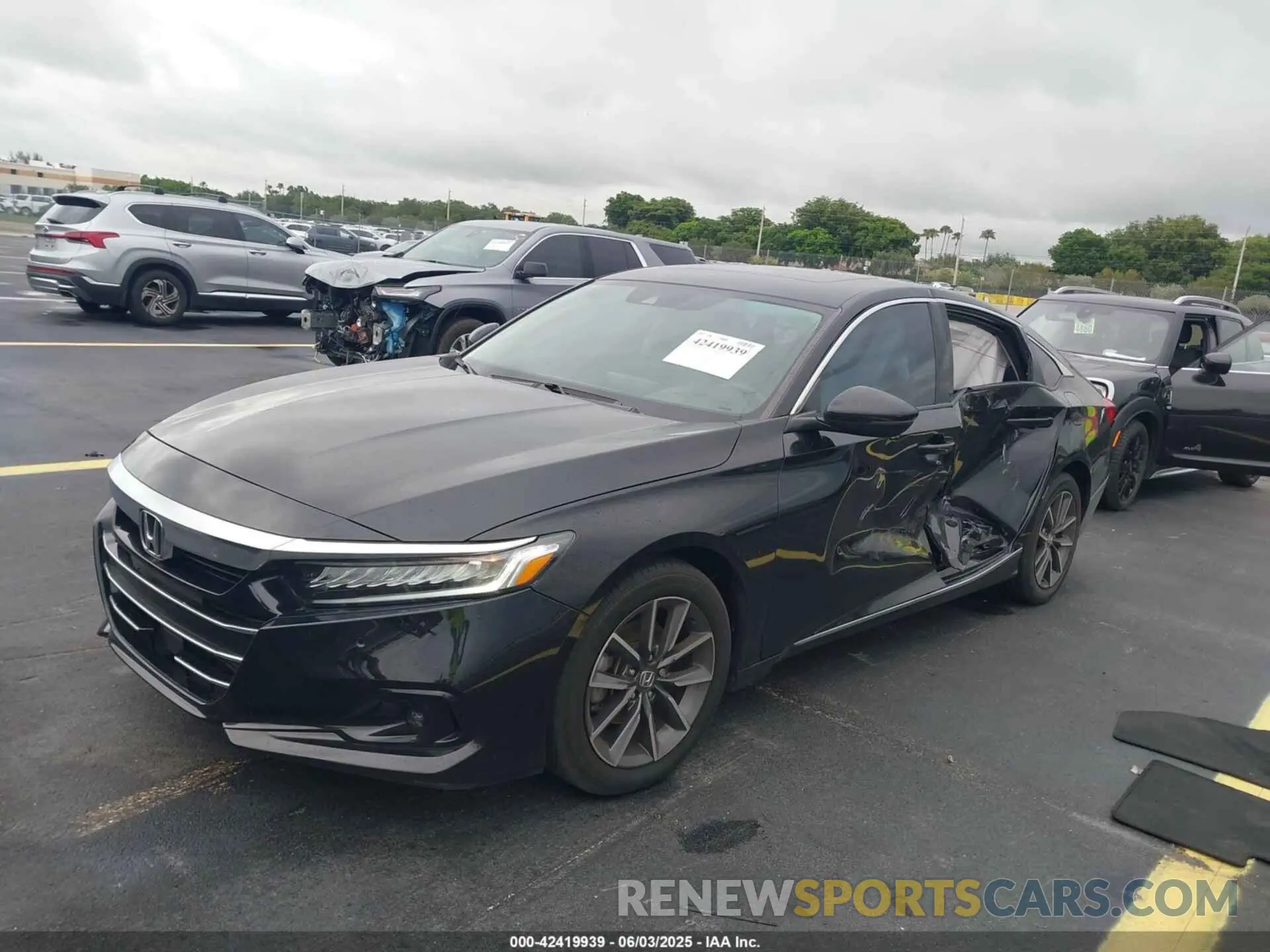 2 Photograph of a damaged car 1HGCV1F54NA042679 HONDA ACCORD 2022