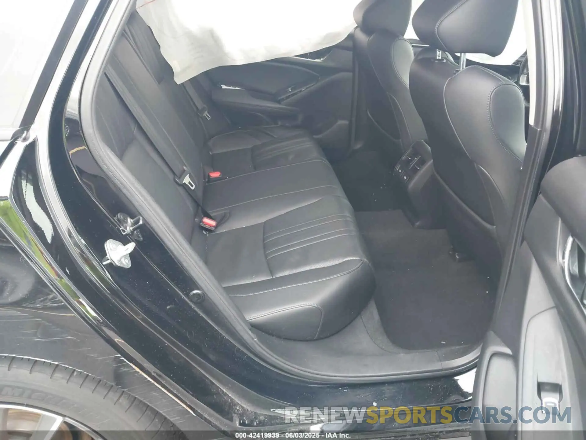 8 Photograph of a damaged car 1HGCV1F54NA042679 HONDA ACCORD 2022