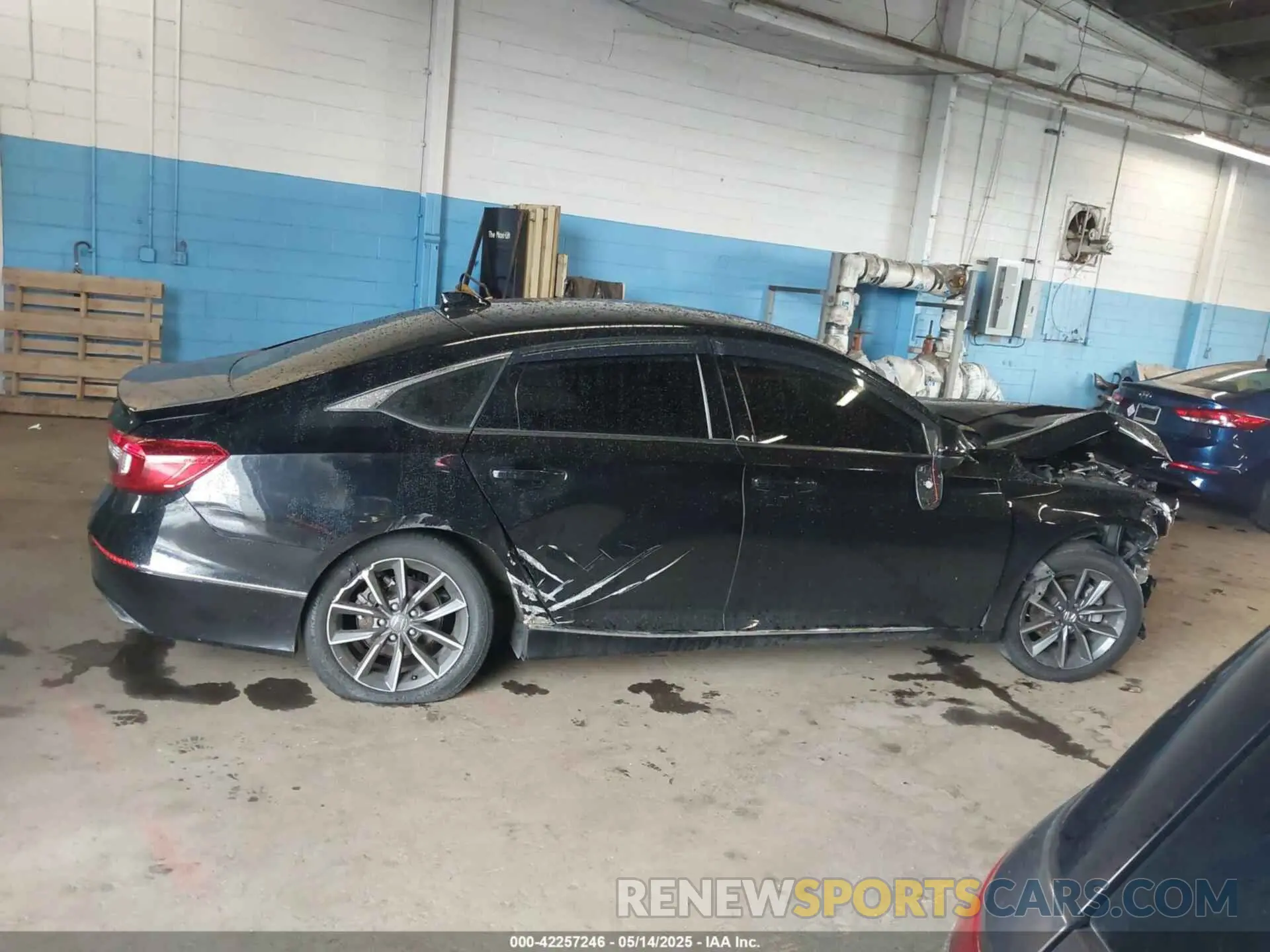12 Photograph of a damaged car 1HGCV1F57NA033460 HONDA ACCORD 2022