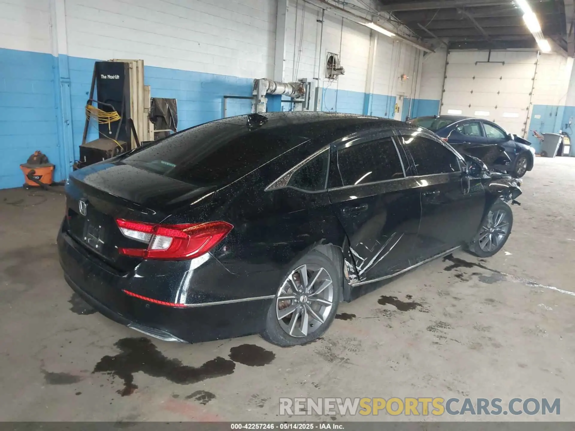 4 Photograph of a damaged car 1HGCV1F57NA033460 HONDA ACCORD 2022