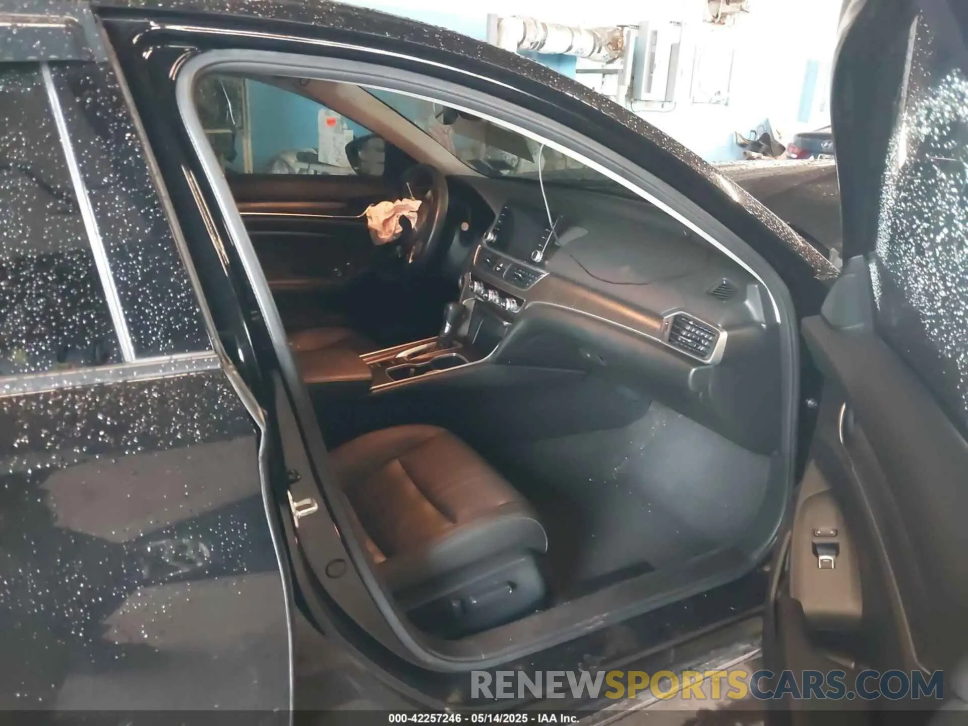 5 Photograph of a damaged car 1HGCV1F57NA033460 HONDA ACCORD 2022