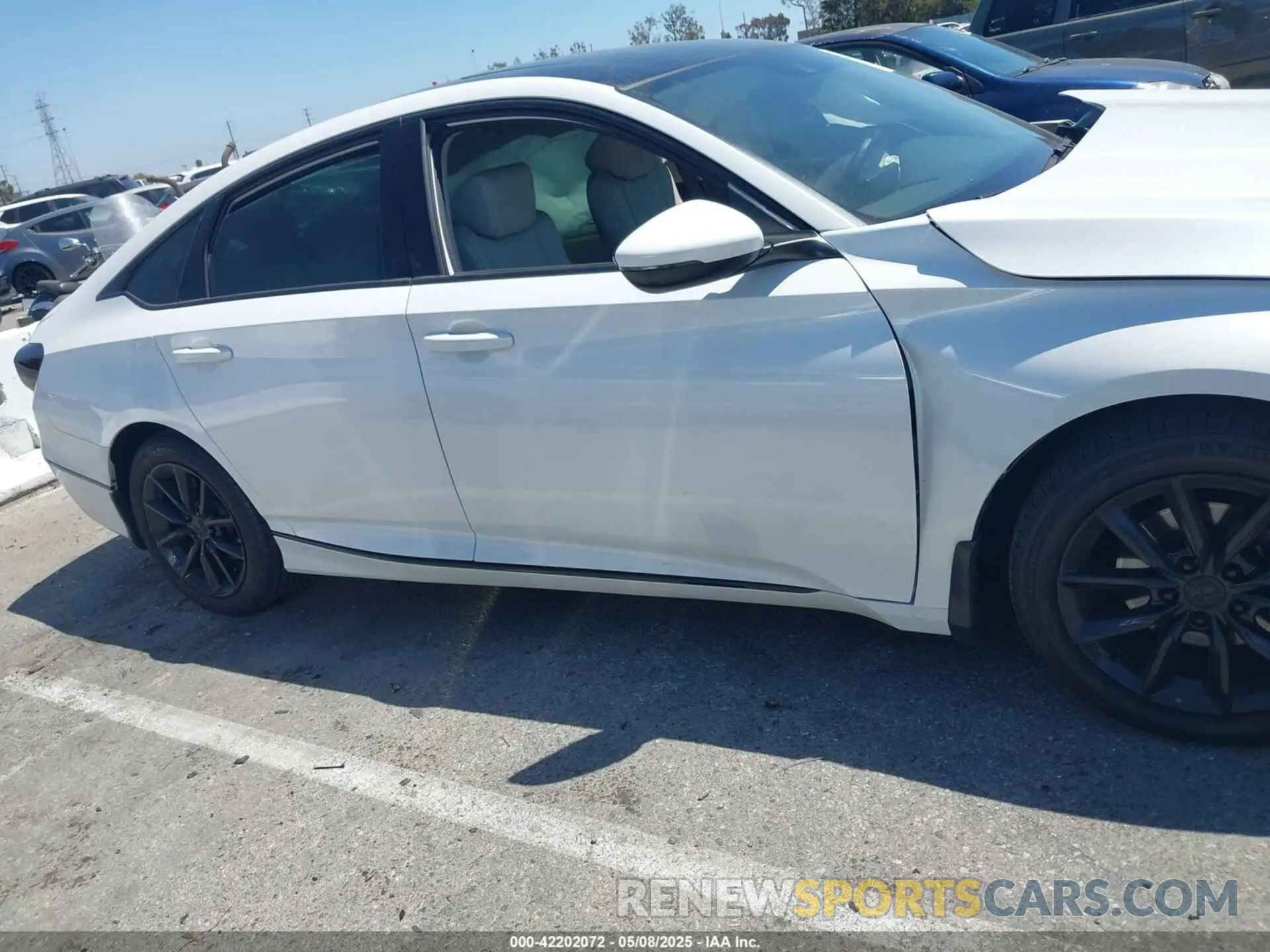 13 Photograph of a damaged car 1HGCV1F5XNA074133 HONDA ACCORD 2022
